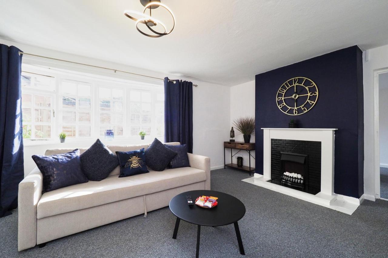 Home In Wellesbourne - Contractors - Families - Reduced Rates Buitenkant foto