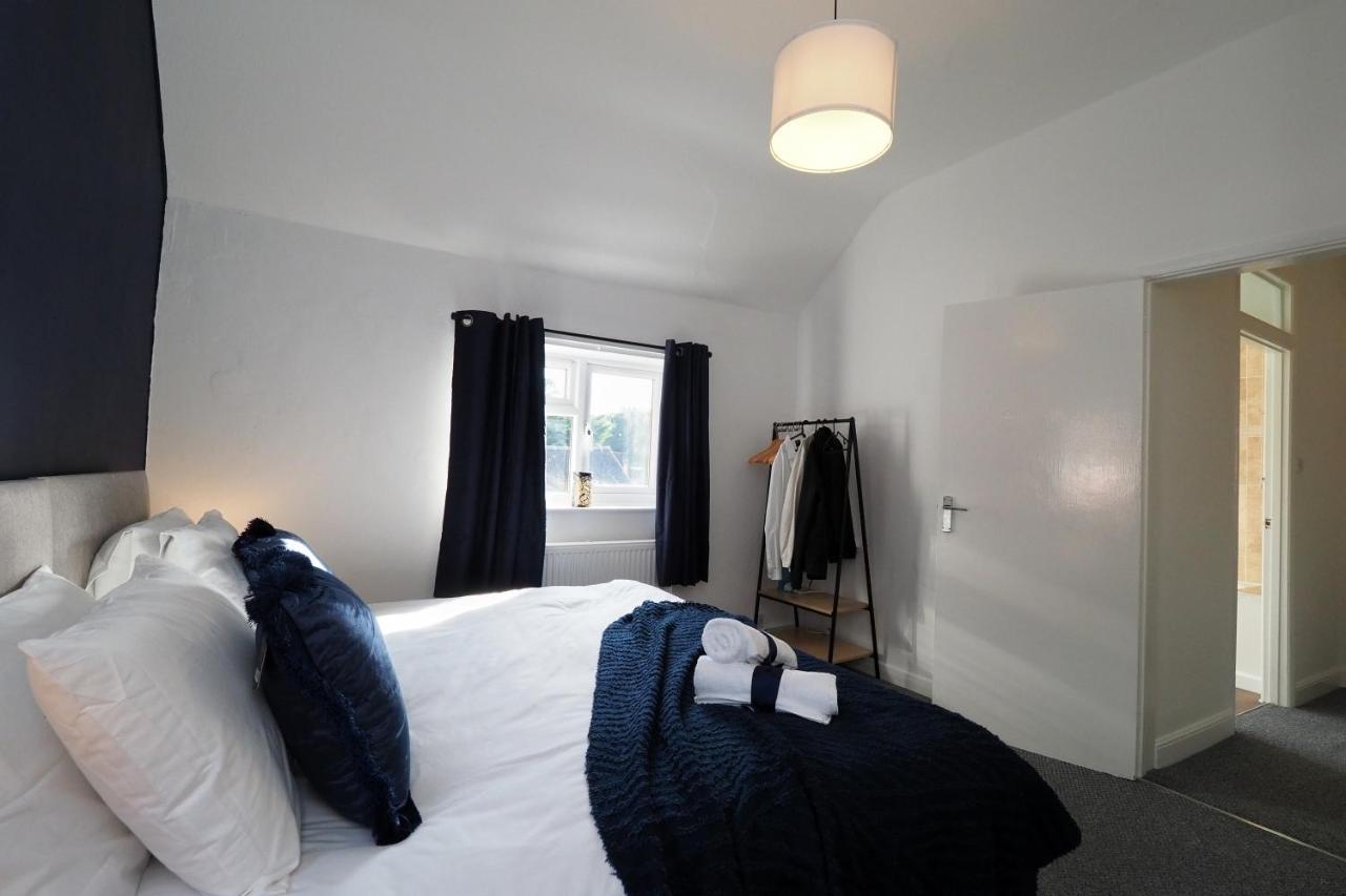 Home In Wellesbourne - Contractors - Families - Reduced Rates Buitenkant foto